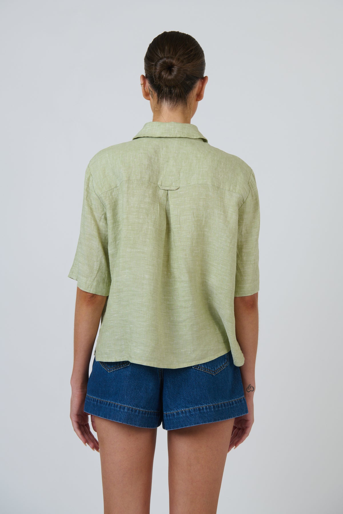 Enveloppe - Linen Short Sleeve Shirt | ENVC-165-KIWI