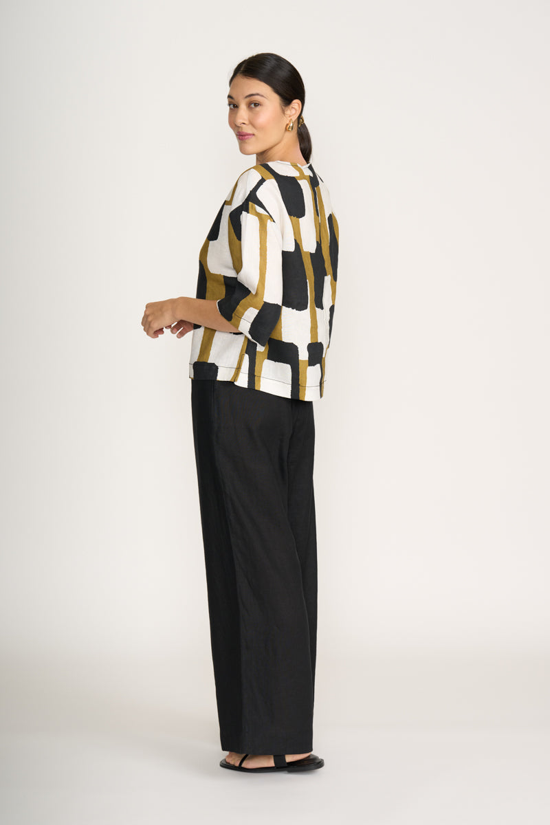 Foil - Looking Sharp Top FO8232