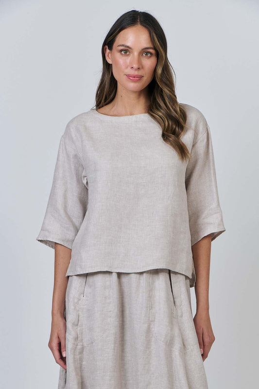 Naturals – Soft Linen Pullover Top / Dune GA584