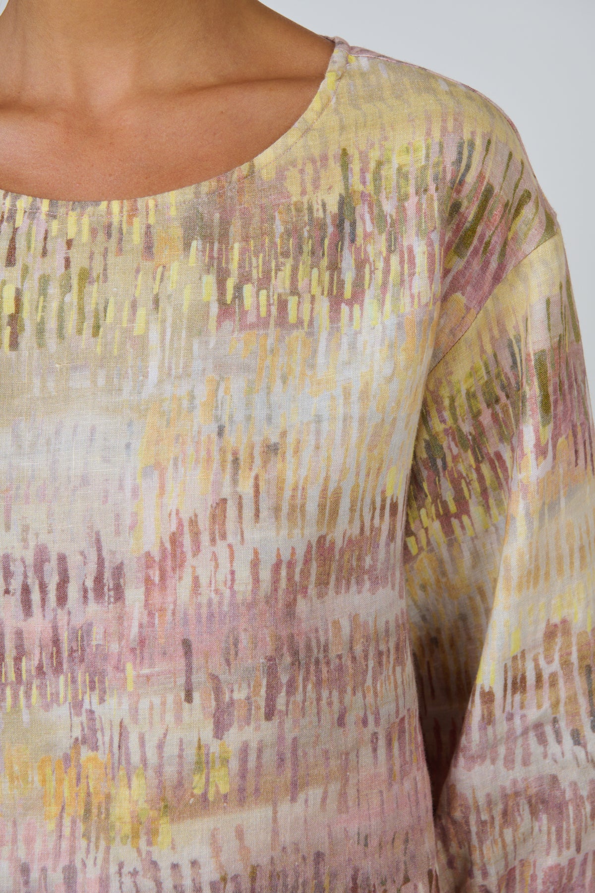Naturals by O & J - 3/4 Sleeve Linen Blouse | GA674