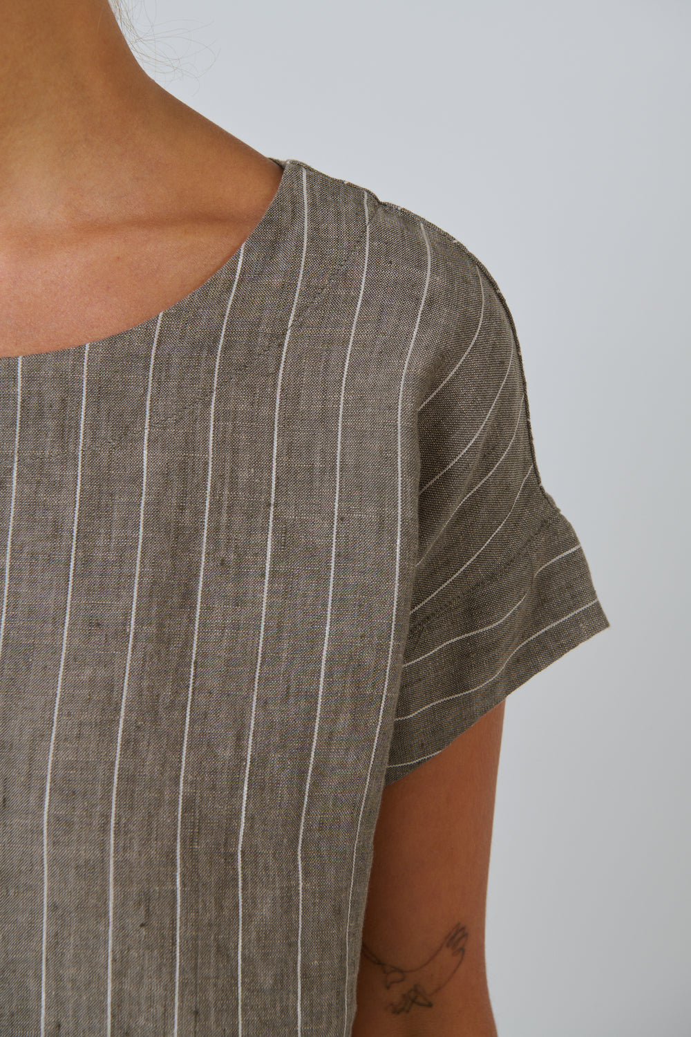 Naturals by O & J - Linen Short Sleeve Top | GA686