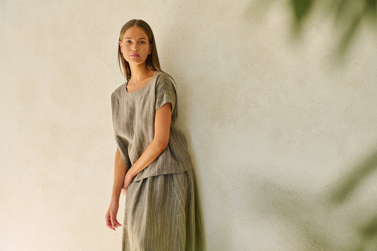 Naturals by O & J - Linen Short Sleeve Top | GA686