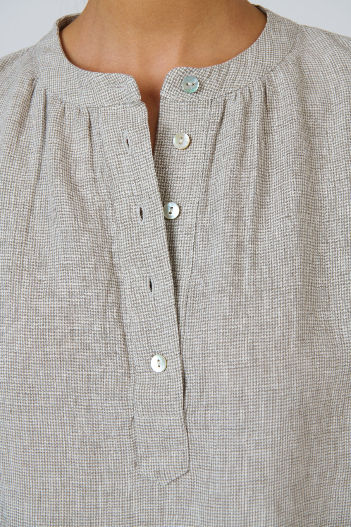 Naturals by O & J - Linen Top | GA689