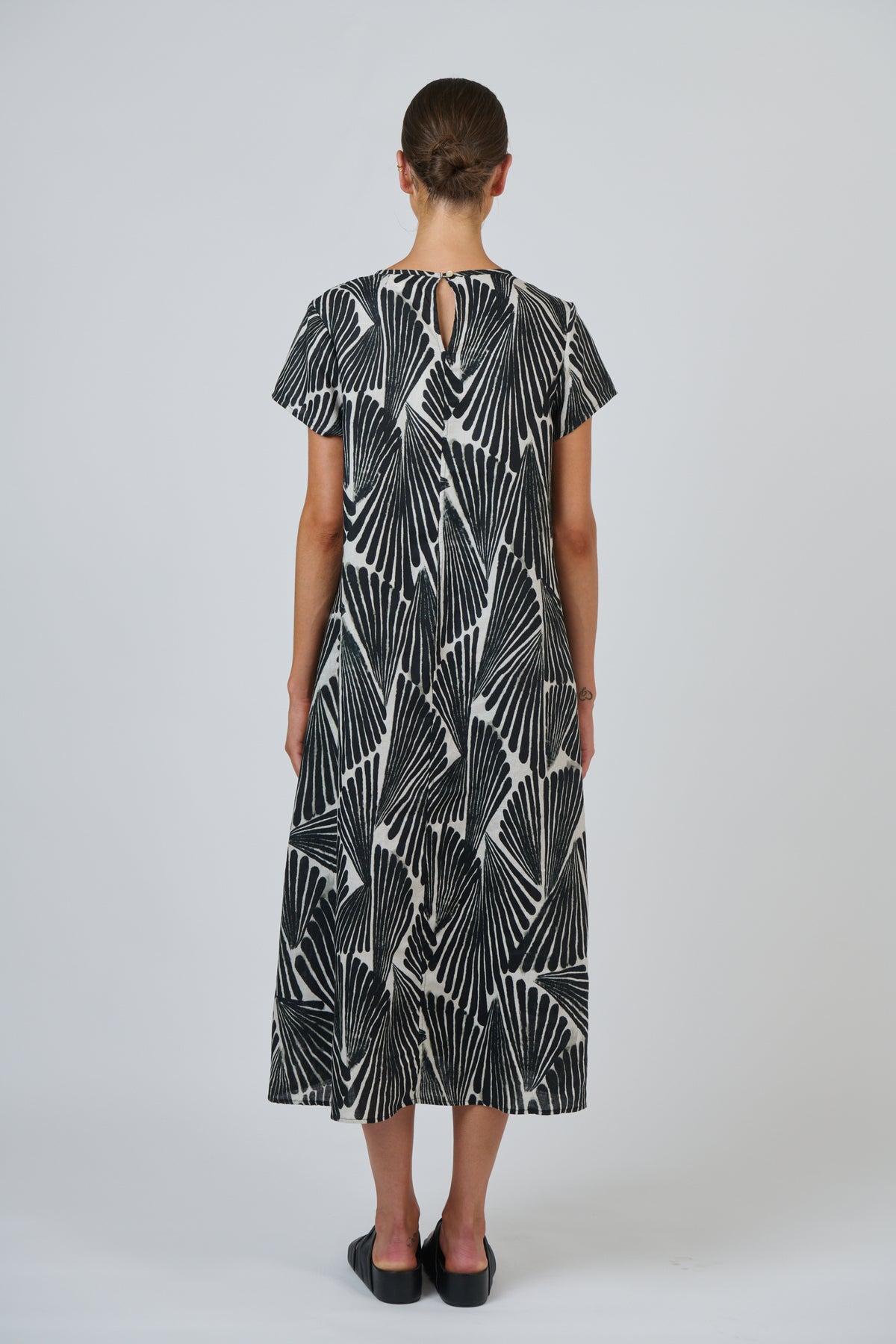 Naturals by O & J - Linen Dress | GA706