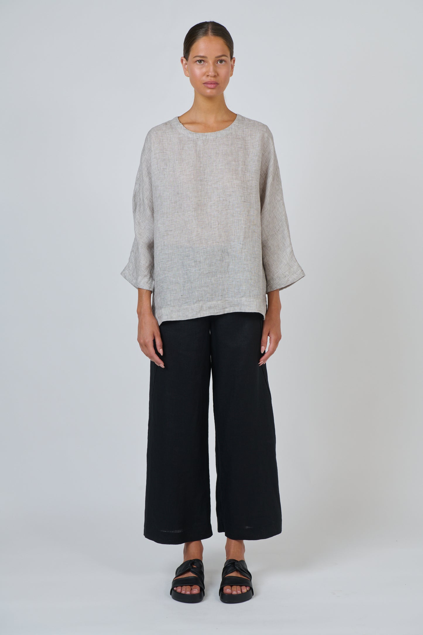 Naturals by O & J - Linen 3/4 Sleeve Top | GA730