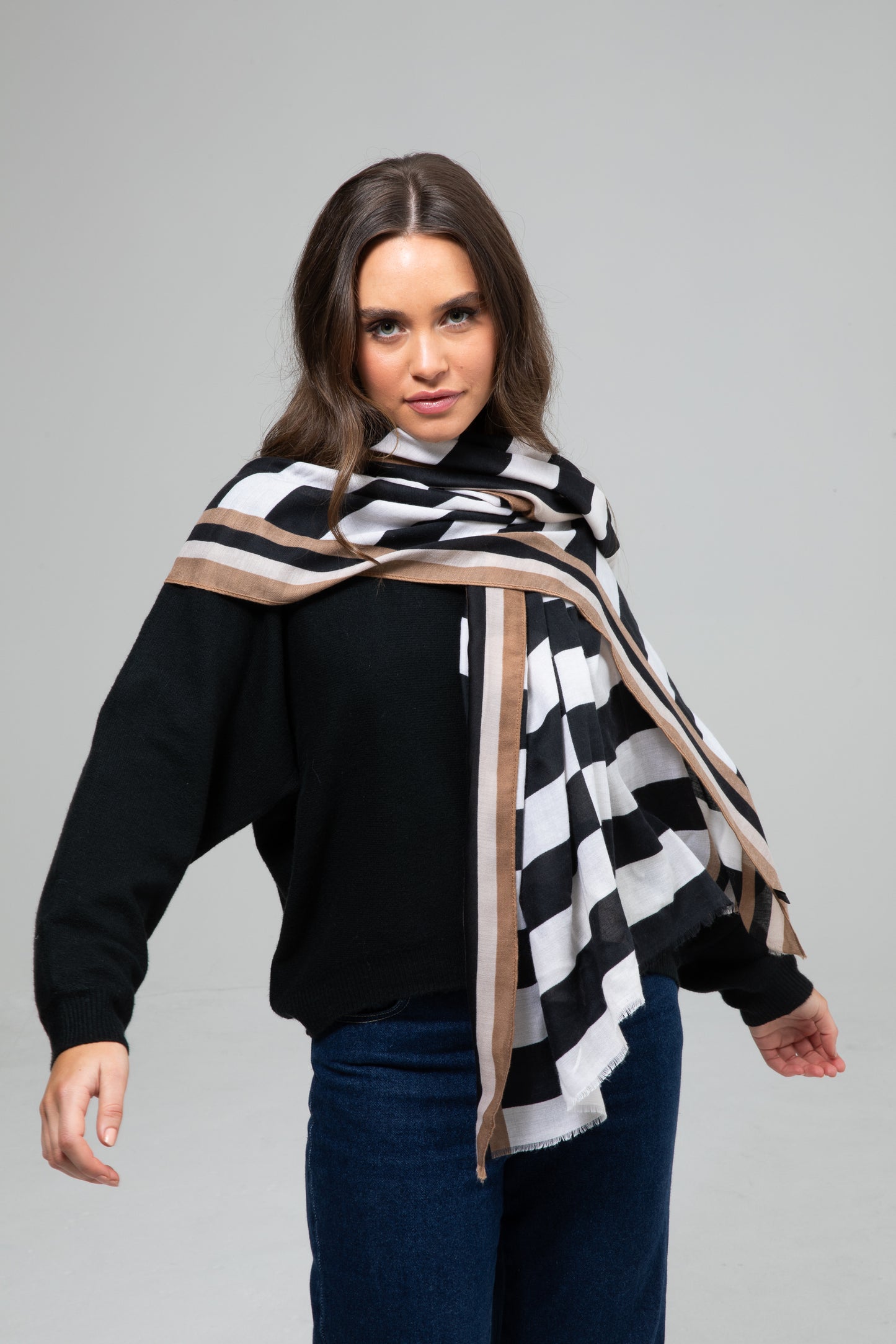 Holiday - Penny Scarf | Black W White HA25048
