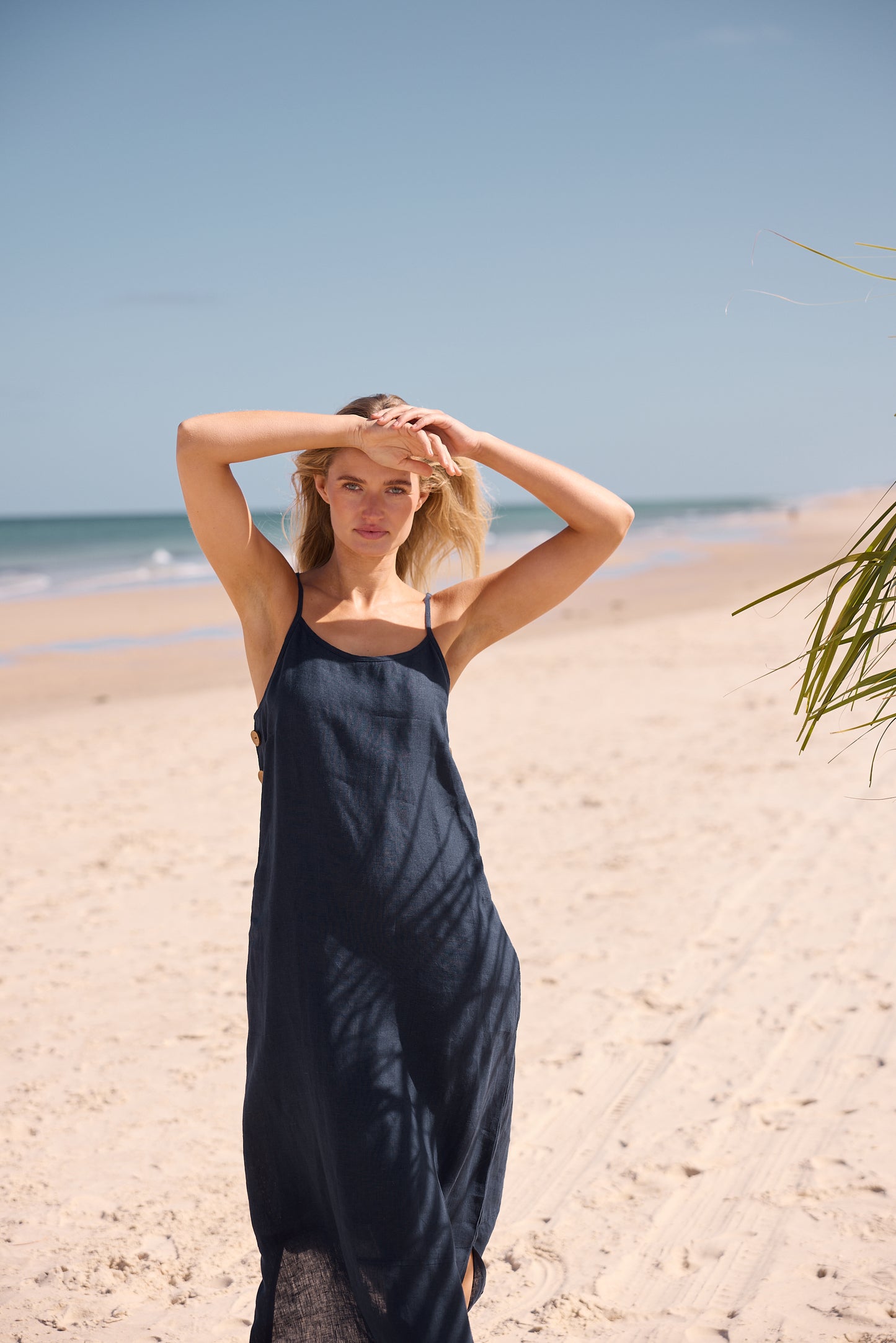Holiday - Cliffside Maxi Dress HC25160-2