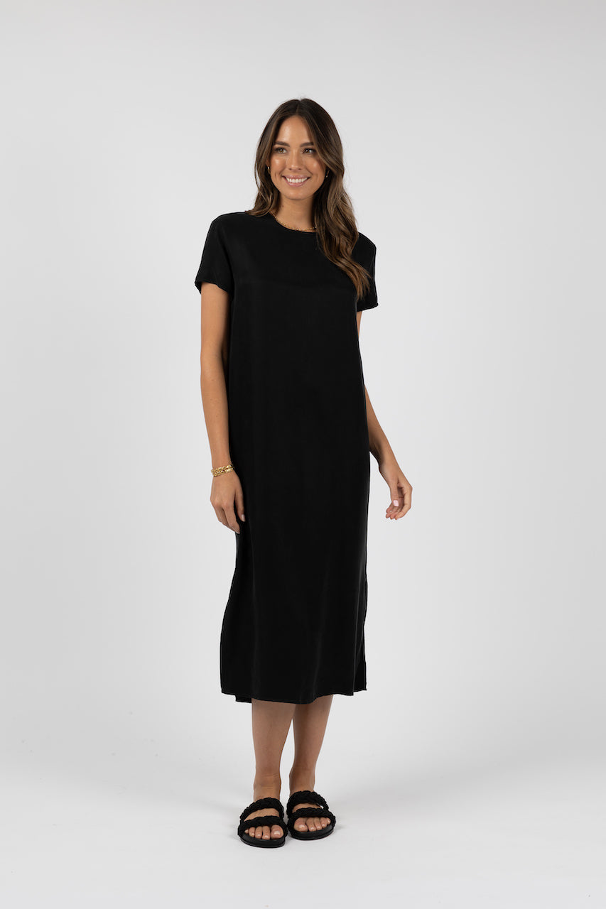 Humidity - Milano Tee Dress Black | HS24221