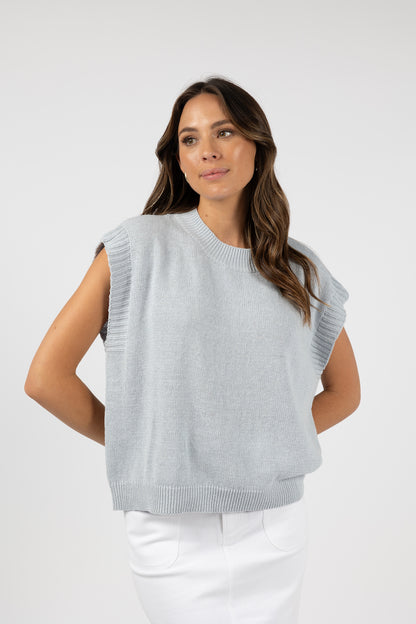 Humidity - Aster Top Ice Blue | HS24602