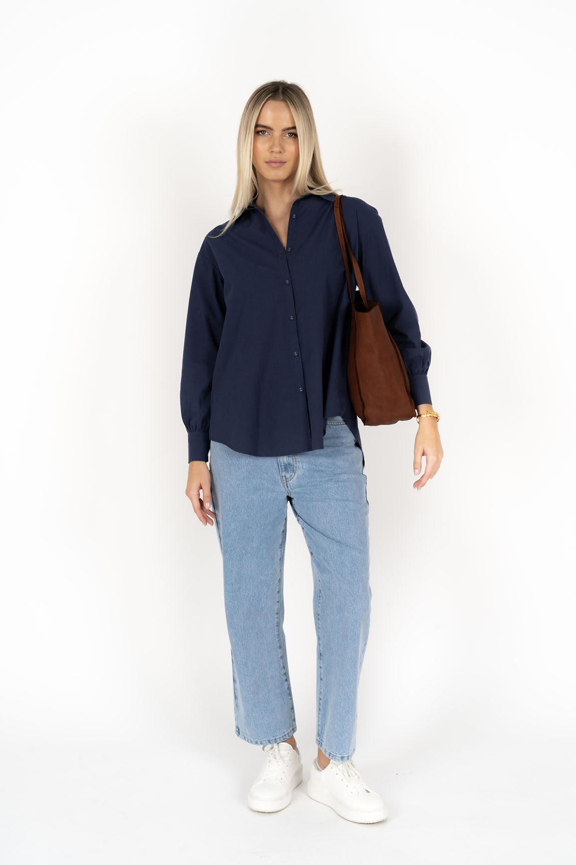 Humidity - Elle Jean | HW25302