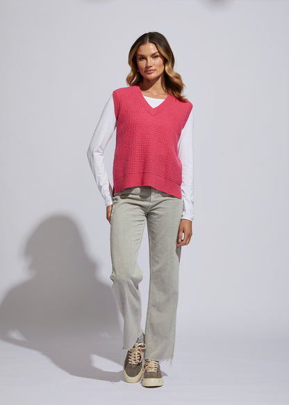 LD & CO - Textured Vest Fuchsia | LC6183