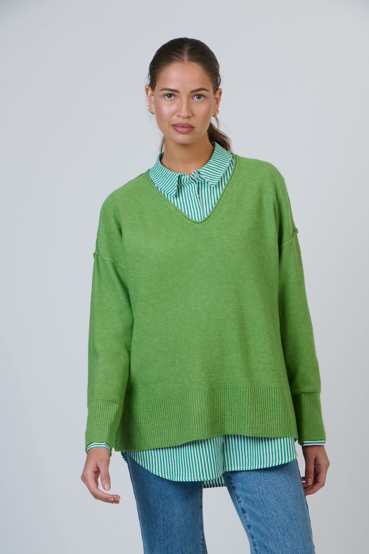 Namastai - V-Neck Knit Jumper NAM-W35