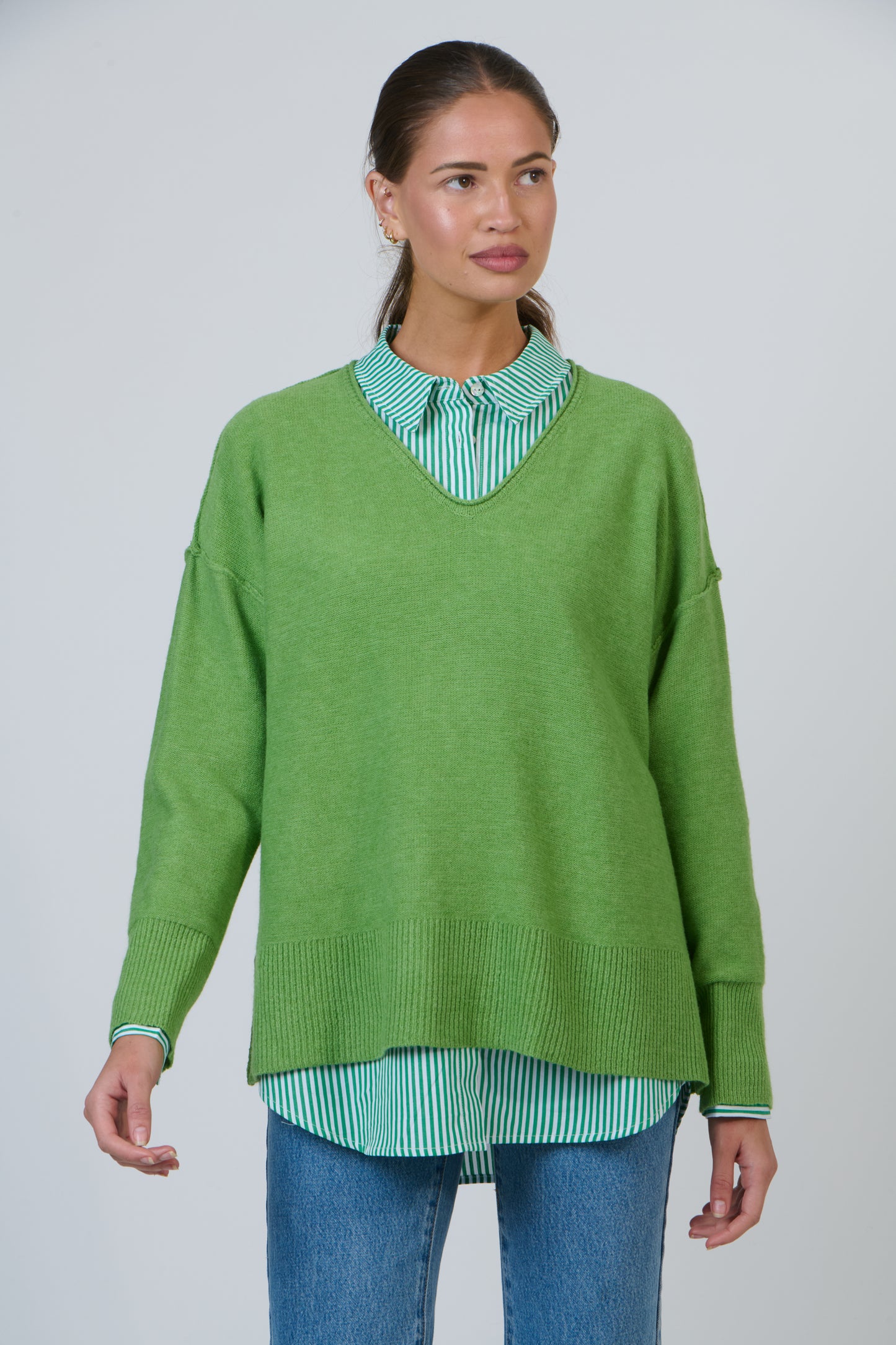 Namastai - V-Neck Knit Jumper NAM-W35