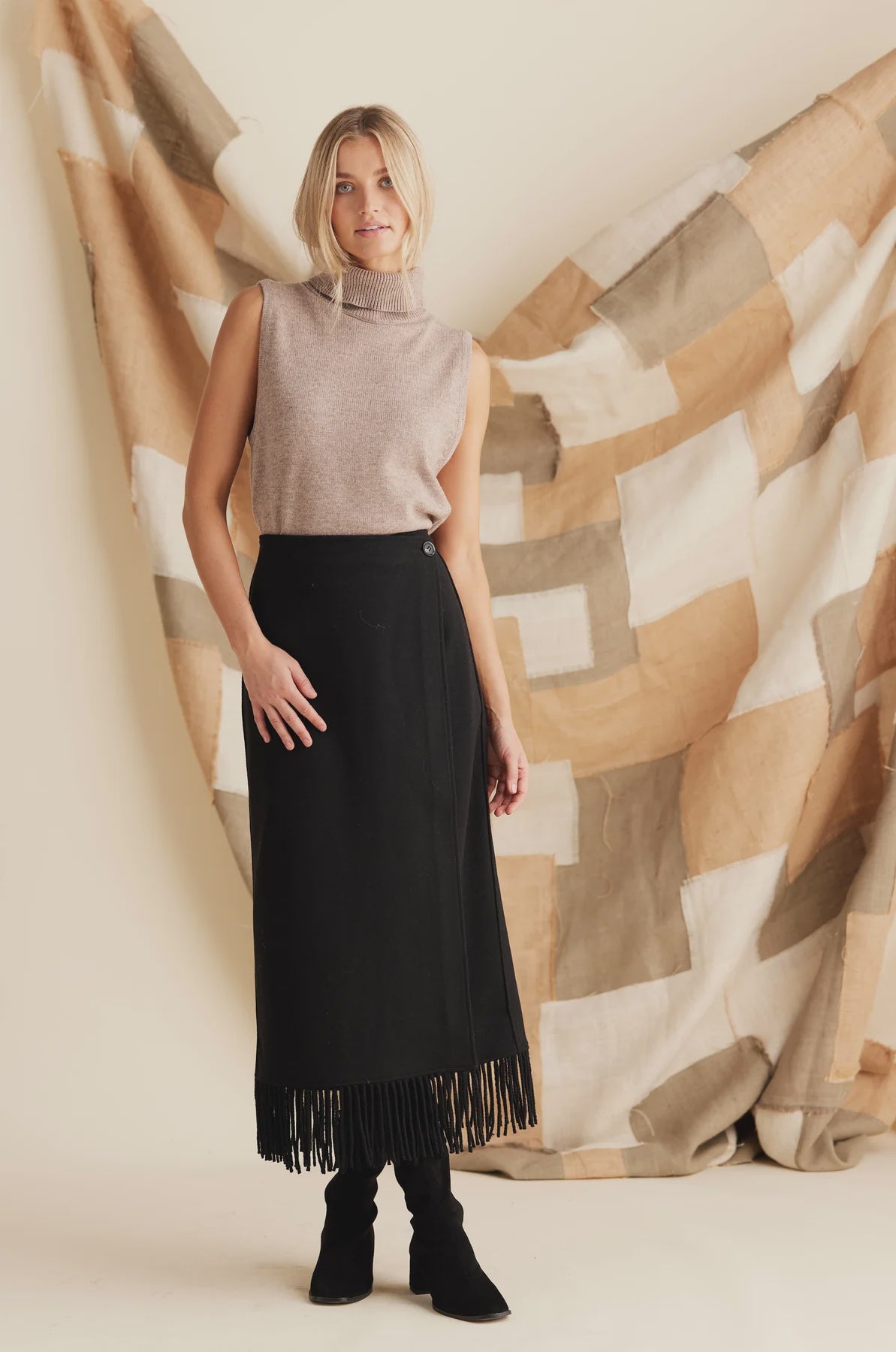 The Shanty - Roaming Skirt Black | SH24121-1