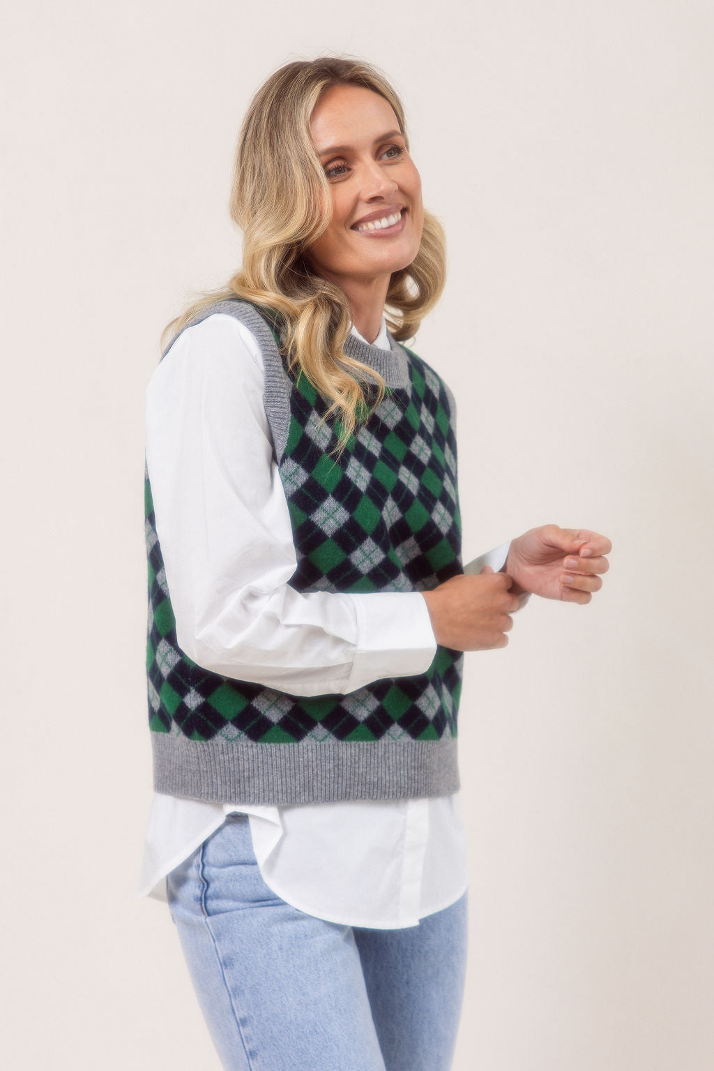 See Saw - 100% Merino Wool Vest / SS637S