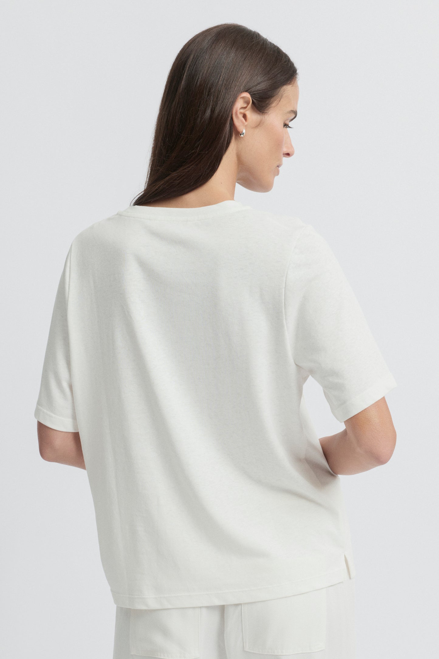 Yarra Trail - Lily Tee | YTWN3089
