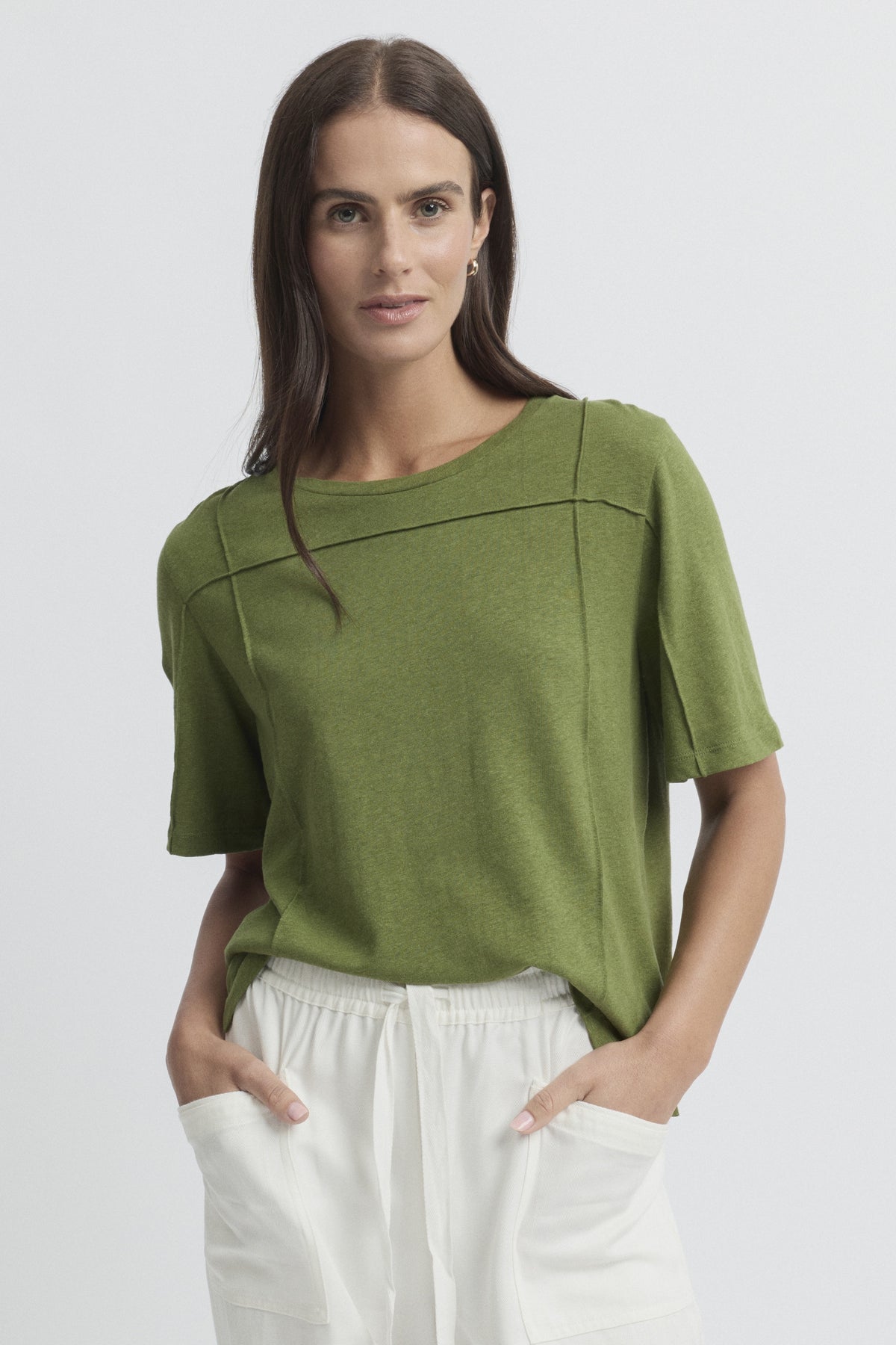 Yarra Trail - Lily Tee | YTWN3089