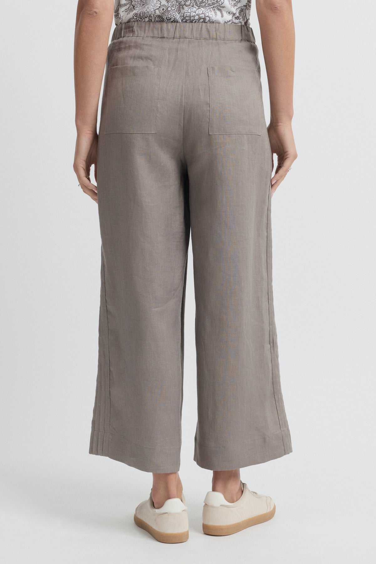 Yarra Trail - Tirari Pintuck Pant | YTWN8064