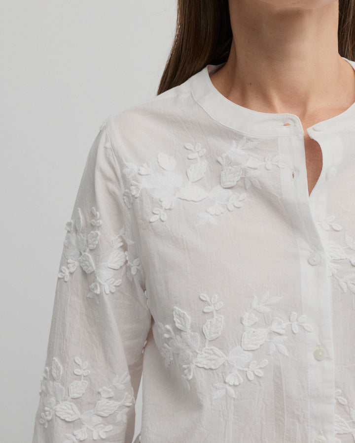 Yarra Trail - Dainty Shirt - YTWN4360