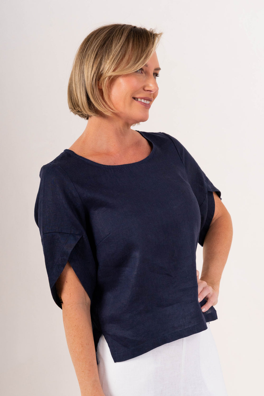 See Saw - Linen Envelope Sleeve Top | SA118
