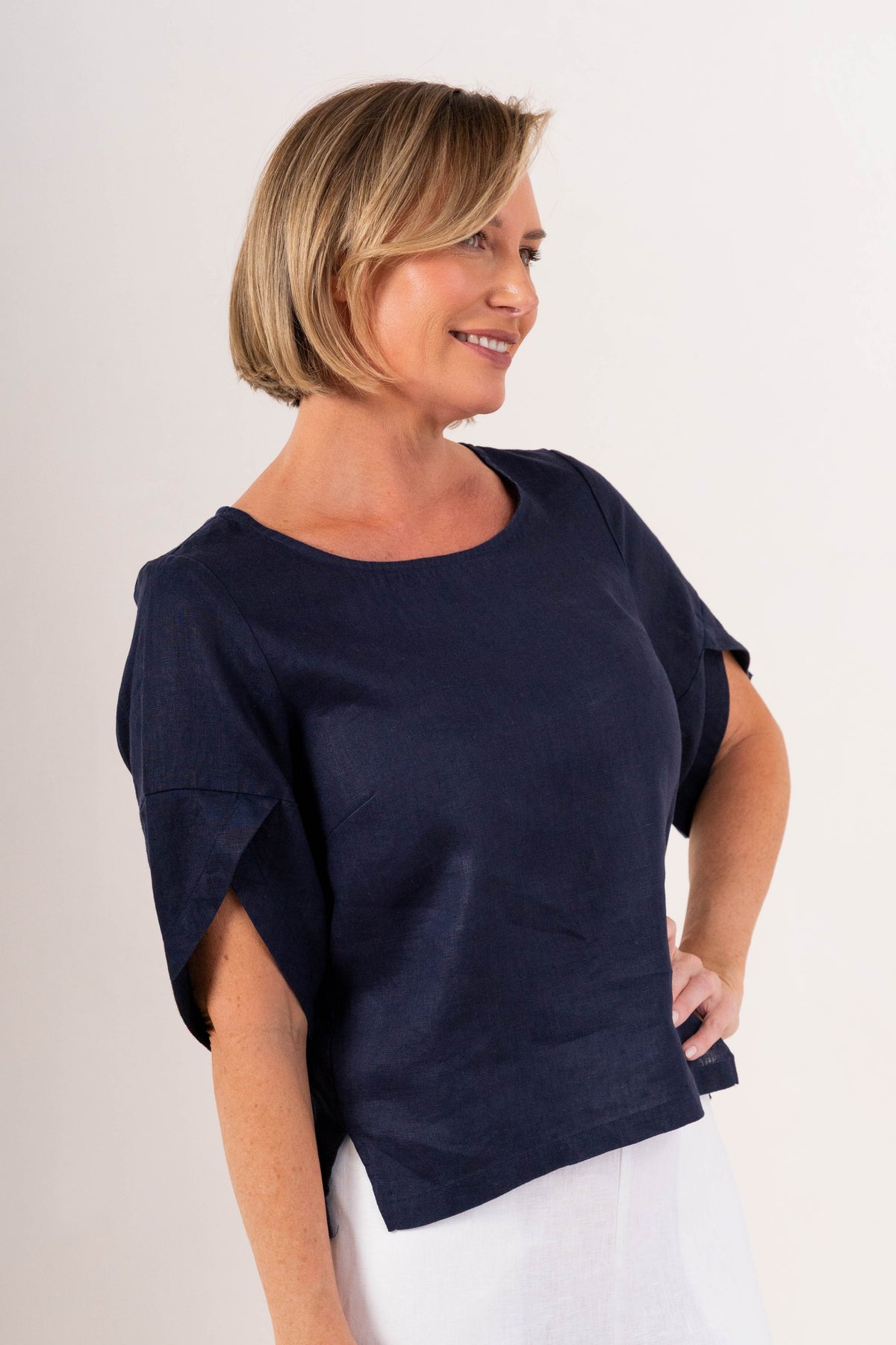 See Saw - Linen Envelope Sleeve Top | SA118