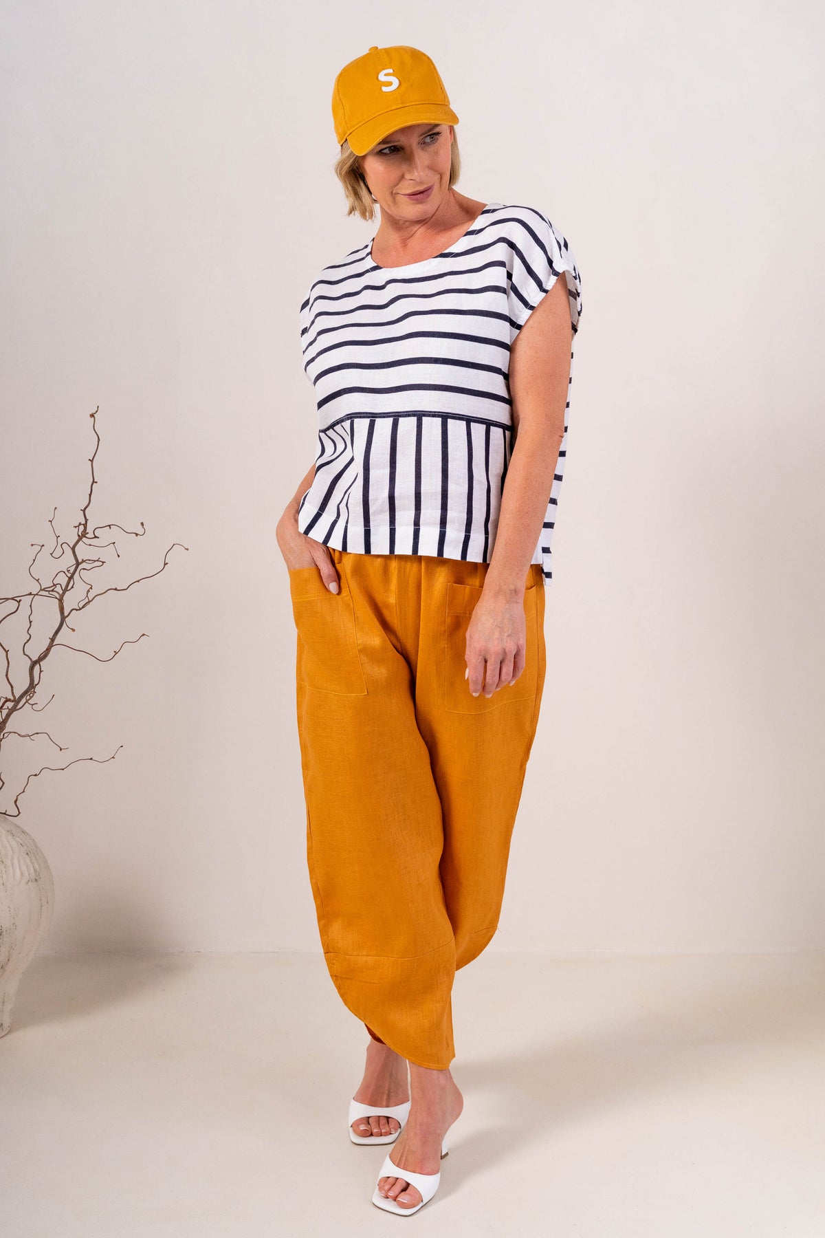 See Saw - Linen 7/8 Split Hem Pant | SA143