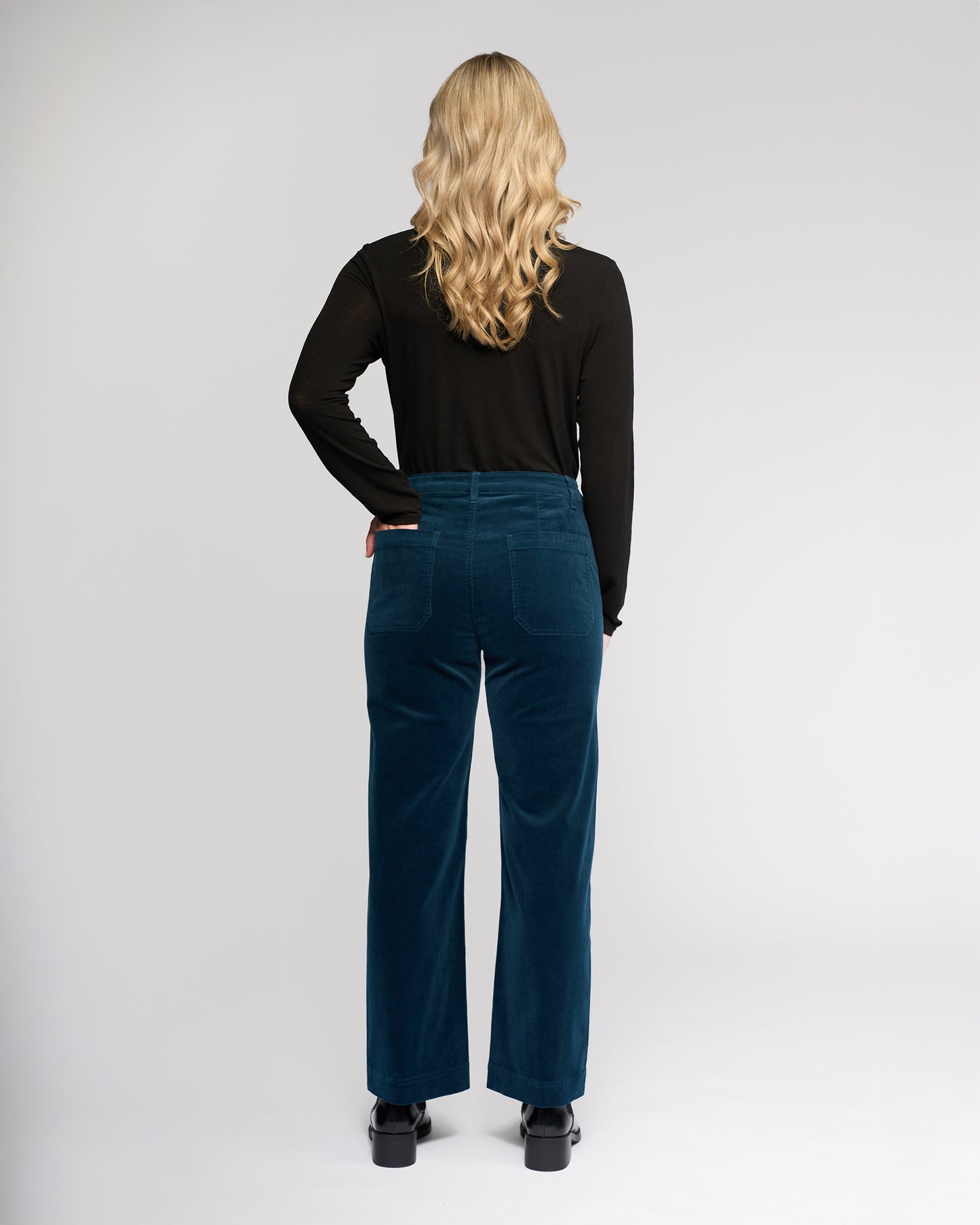 Vassalli - Market Cord Pant / 5039M