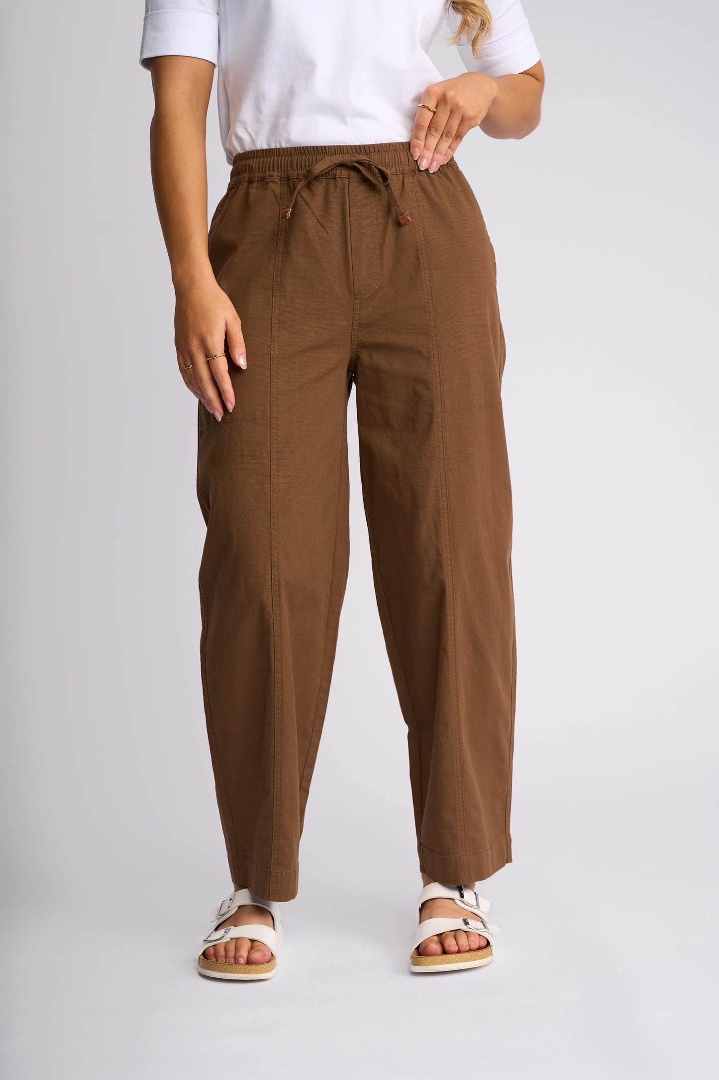 Vassalli - Dione Pant | 5066N