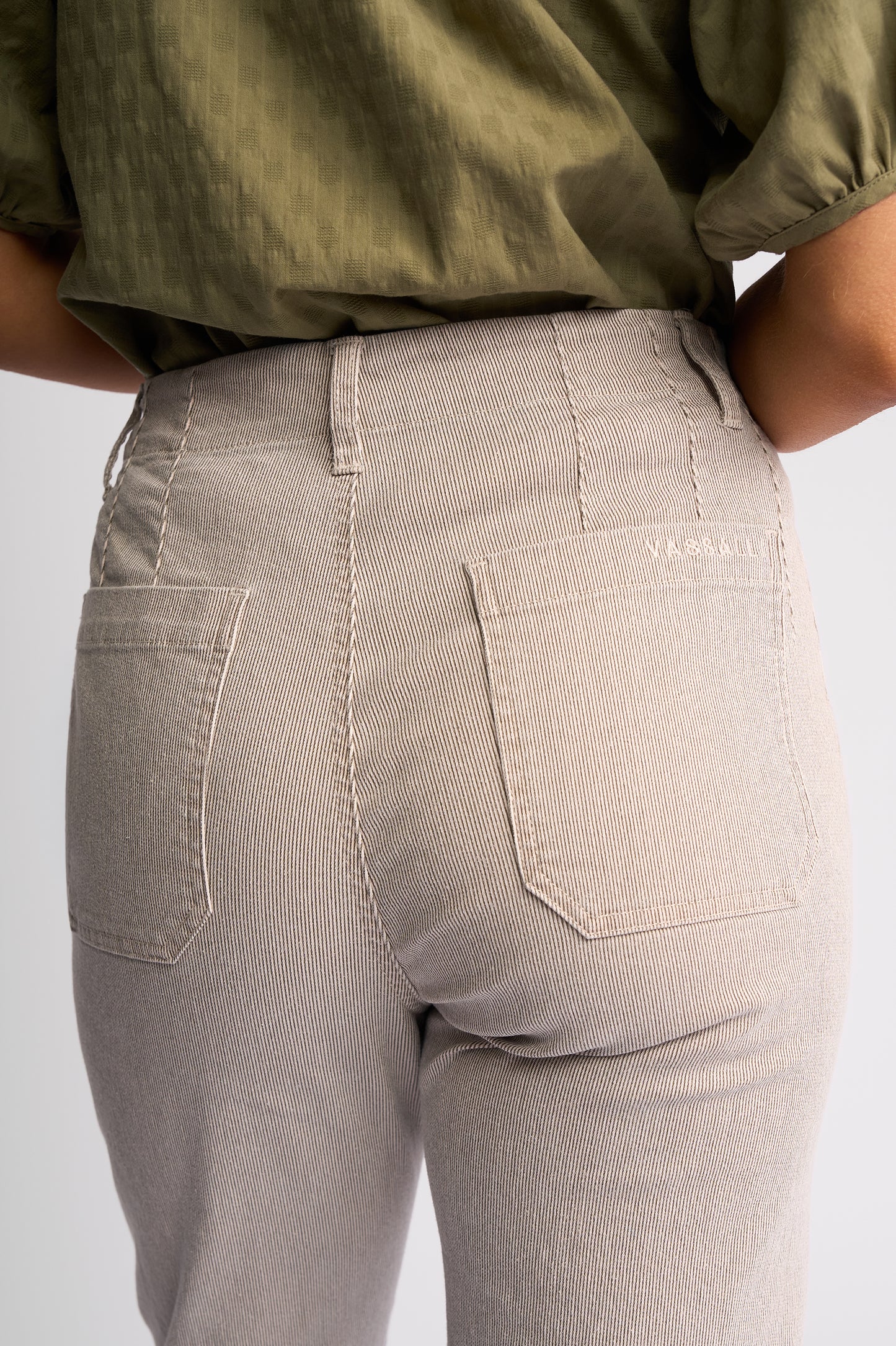 Vassalli - Daily Jean - Ecru Stripe Denim | 5995AS