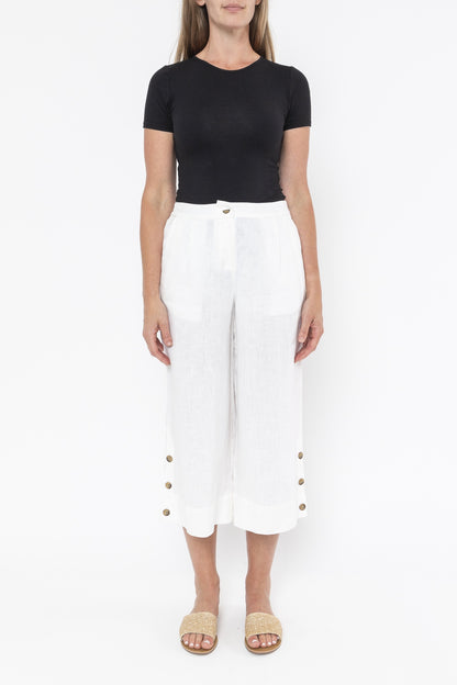 Jump - 3/4 Button Detail Pant White | J7046A