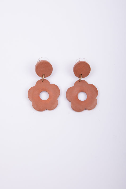 Holiday Petunia Earrings Roasted Pecan | J-E1864