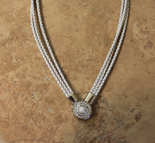 Baobab - Leather Necklace 50cm: White | NL1W