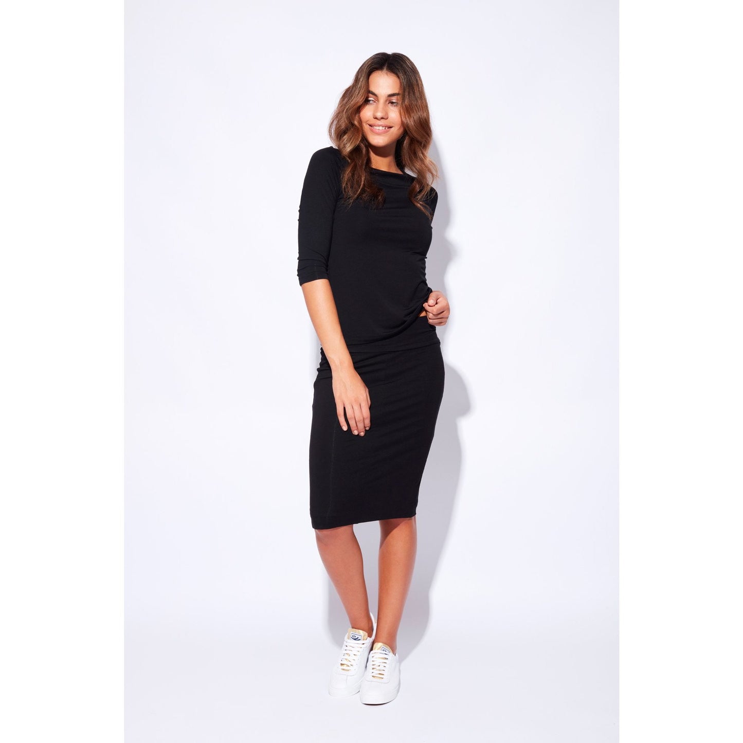 THE MIDI WHITNEY TUBE SKIRT